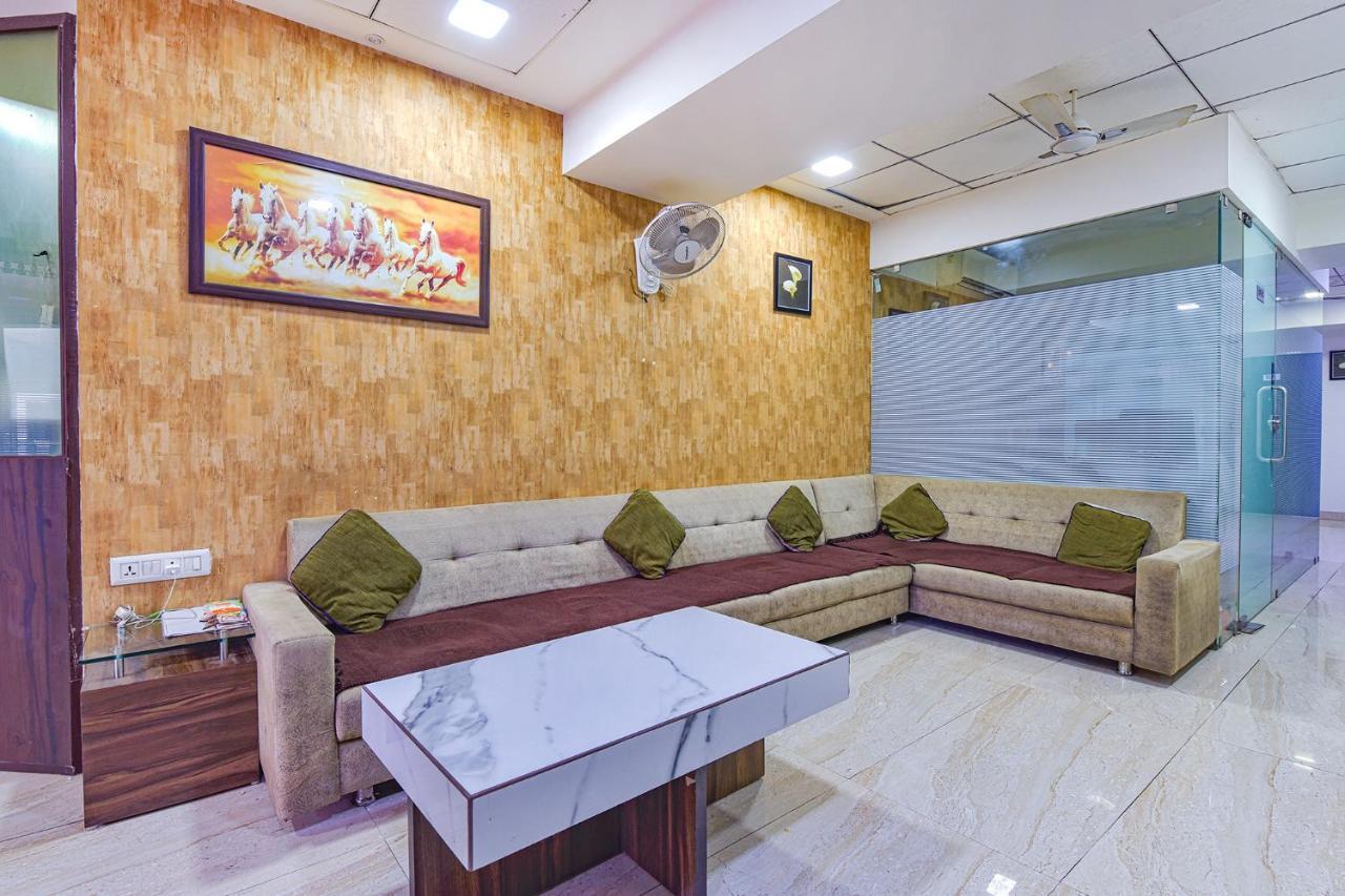 Hotel Fabhotel Acropole Ahmedabad