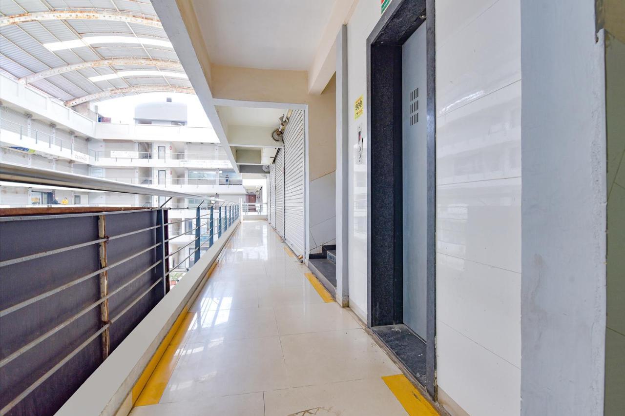 Fabhotel Acropole Hotel