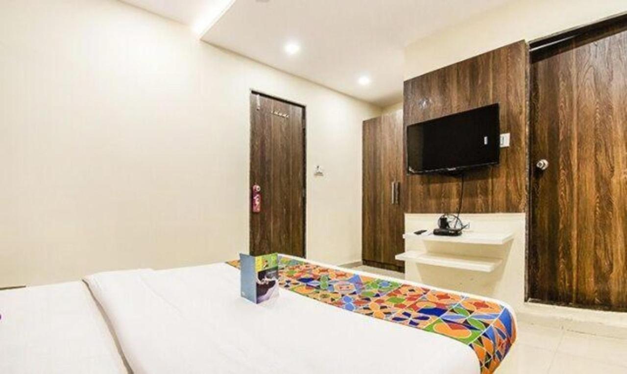 Hotel Fabexpress Pratiksha Ahmedabad