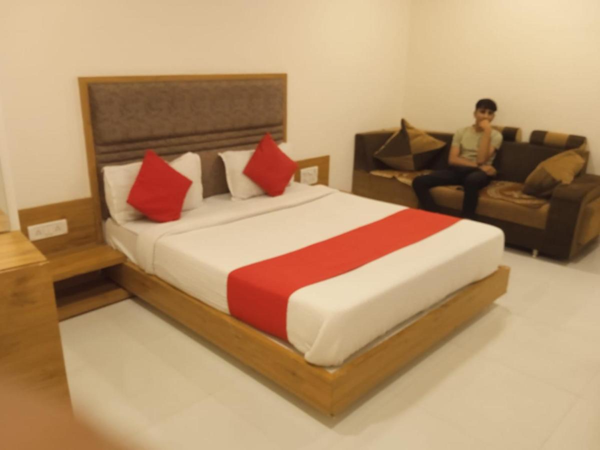Hotel Maan Palace