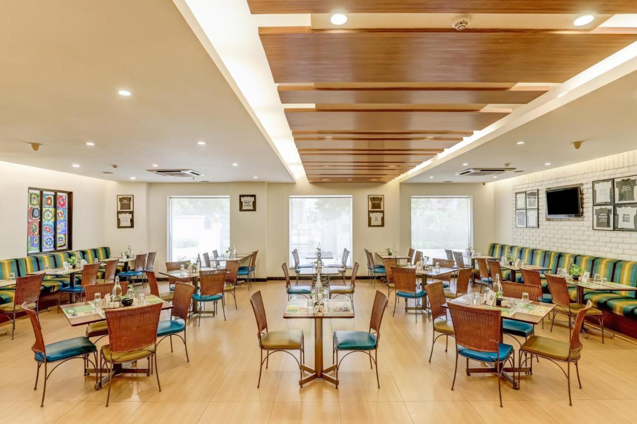 Hotel Lemon Tree Hotel, 4*