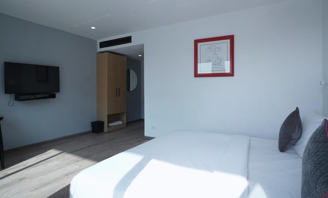 Terrazzo Suits Hotel *