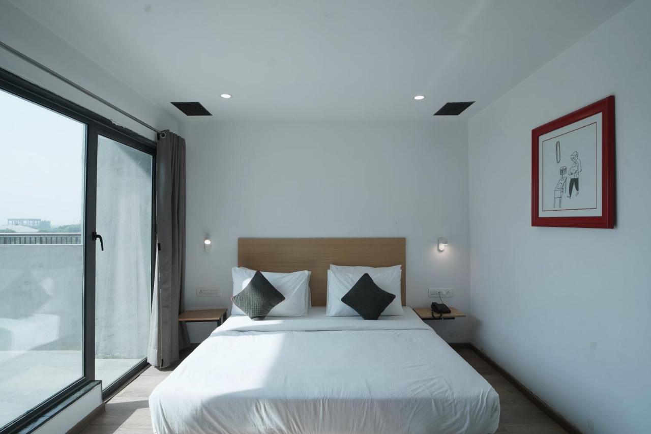 Terrazzo Suits Hotel *