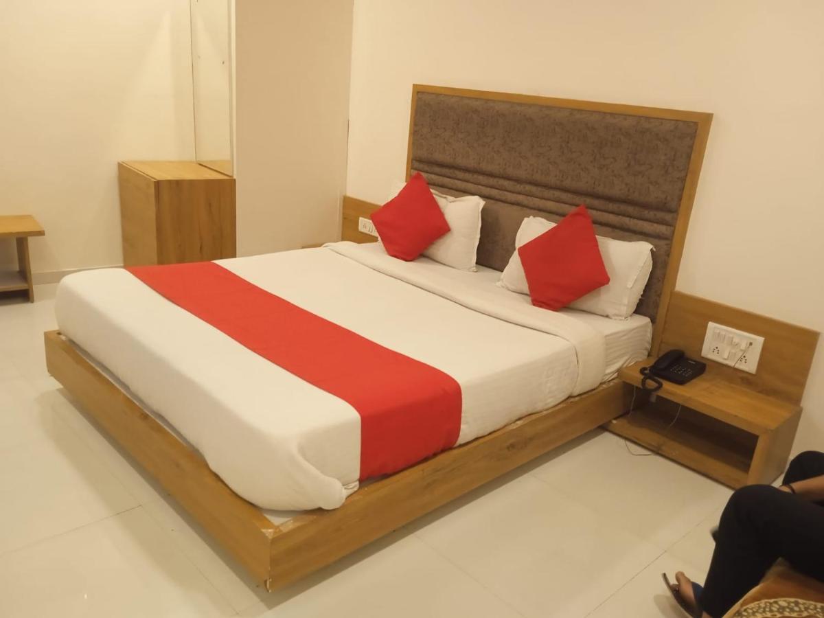 Maan Palace Hotel Ahmedabad