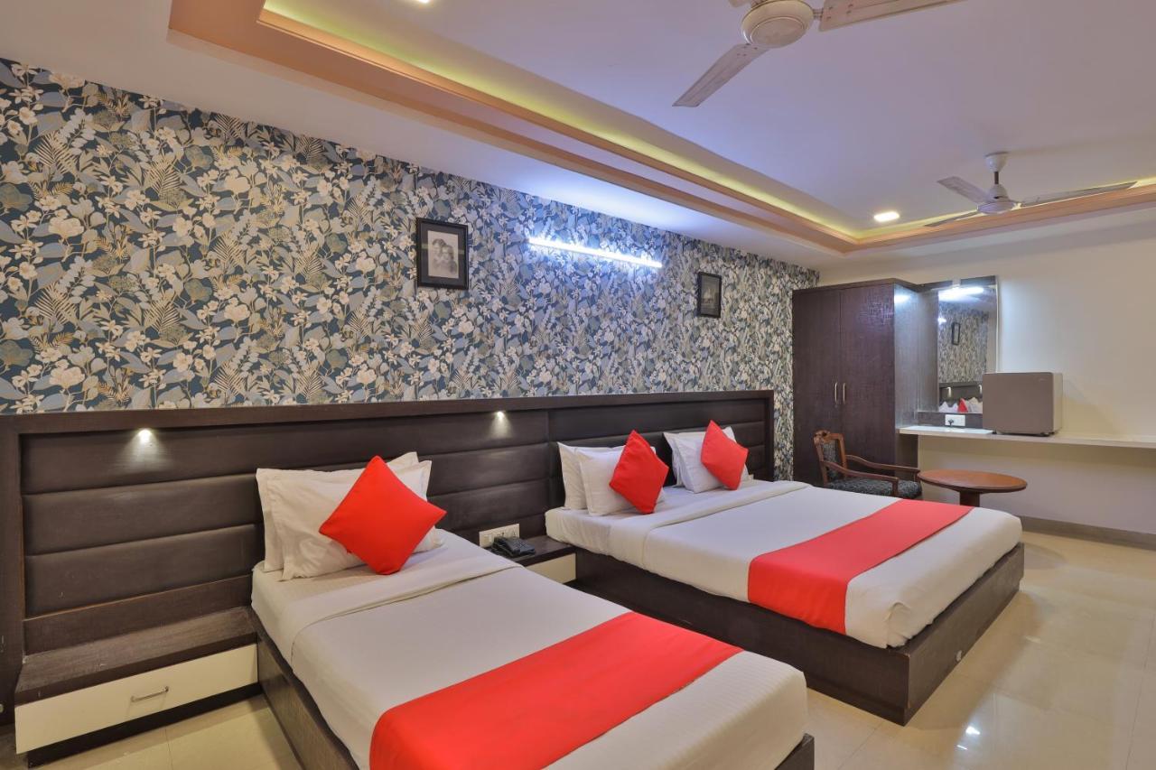 Hotel Seven