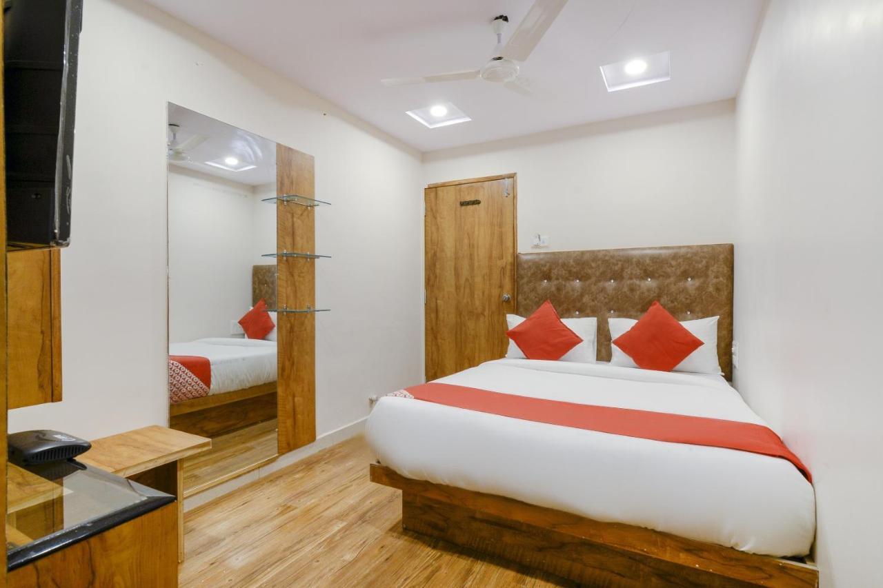 Hotel Super Oyo Safari 3*