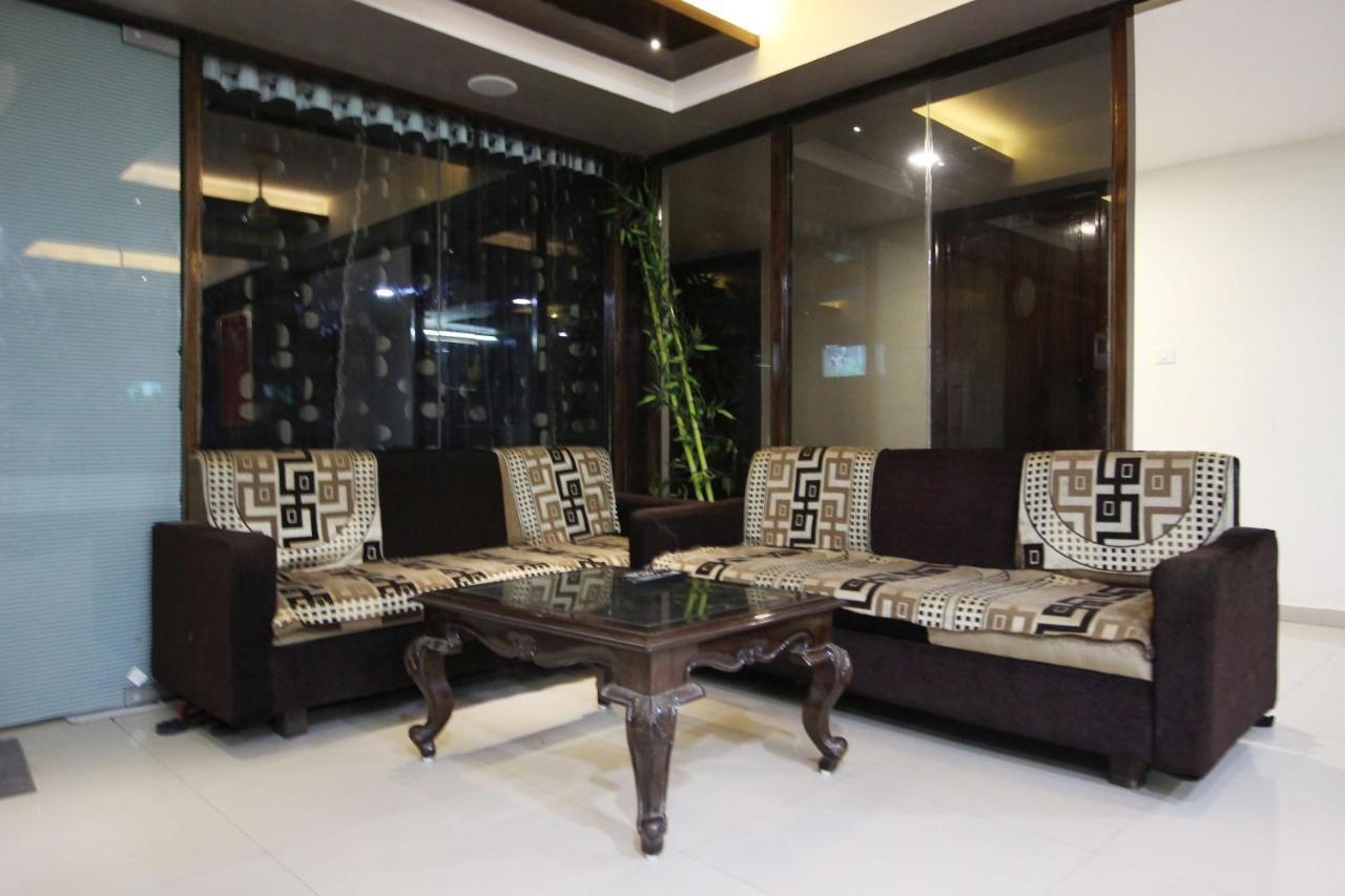 Seven Hotel Ahmedabad