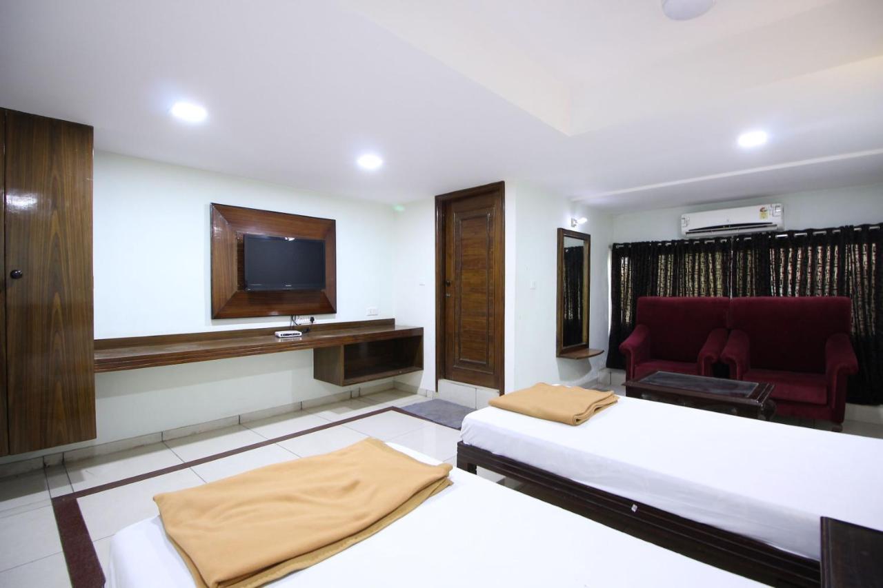 Seven Hotel