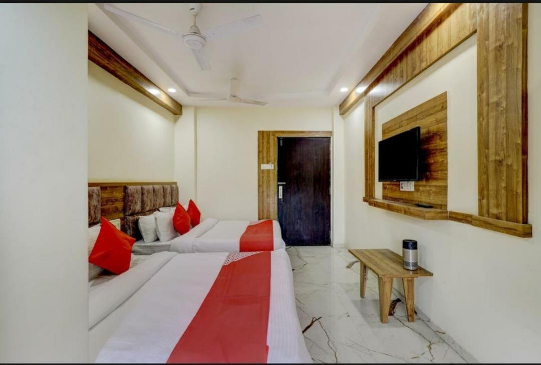 Signature Hotel Ahmedabad