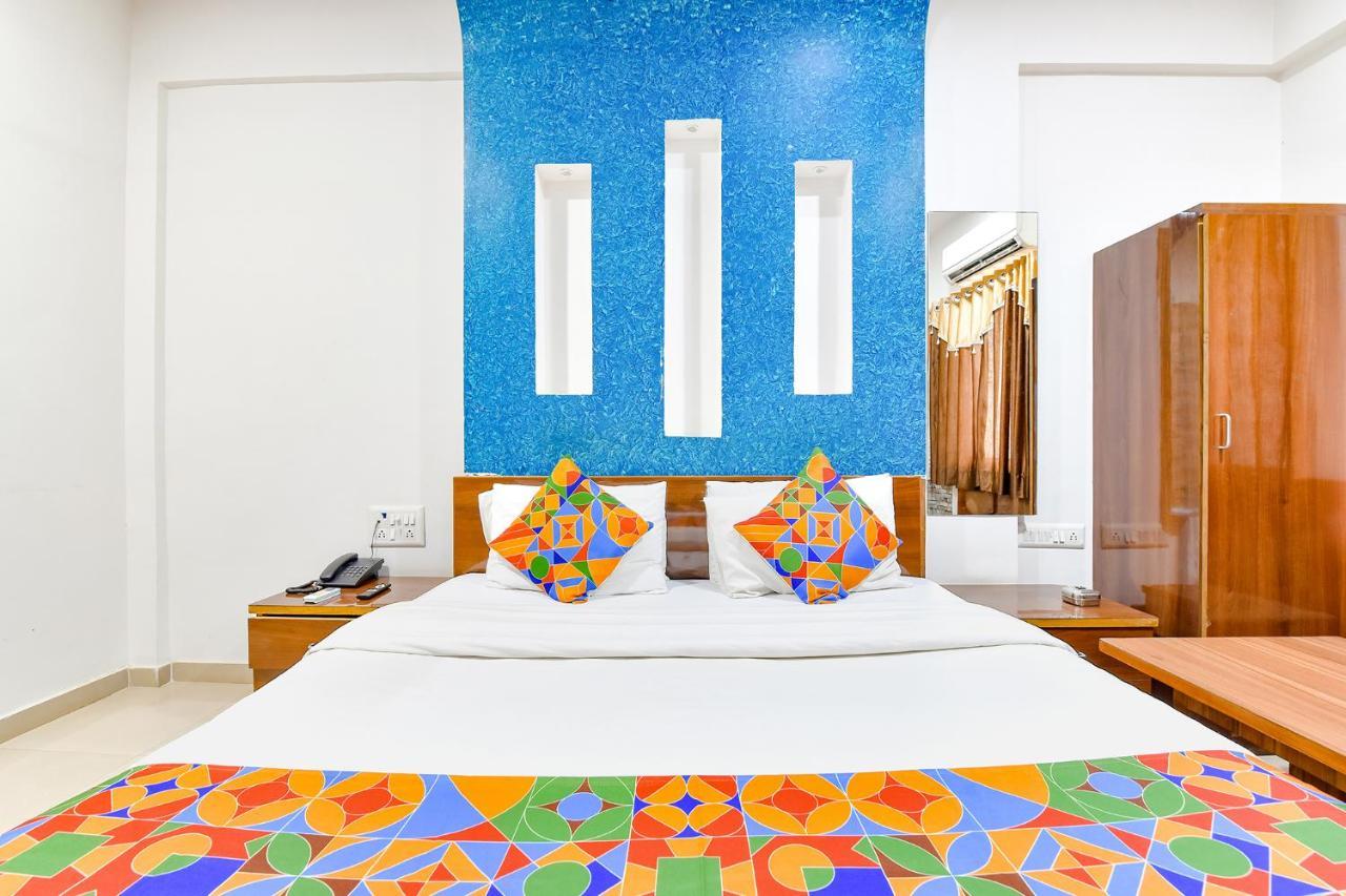 Fabhotel Raj Ratna - Nr Ashram Road Ahmedabad