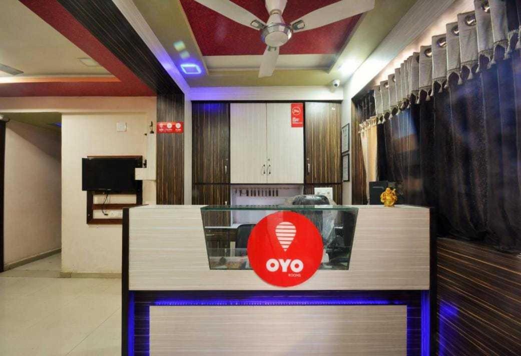 Oyo Flagship 2591 Anjani Palace Hotel 3*