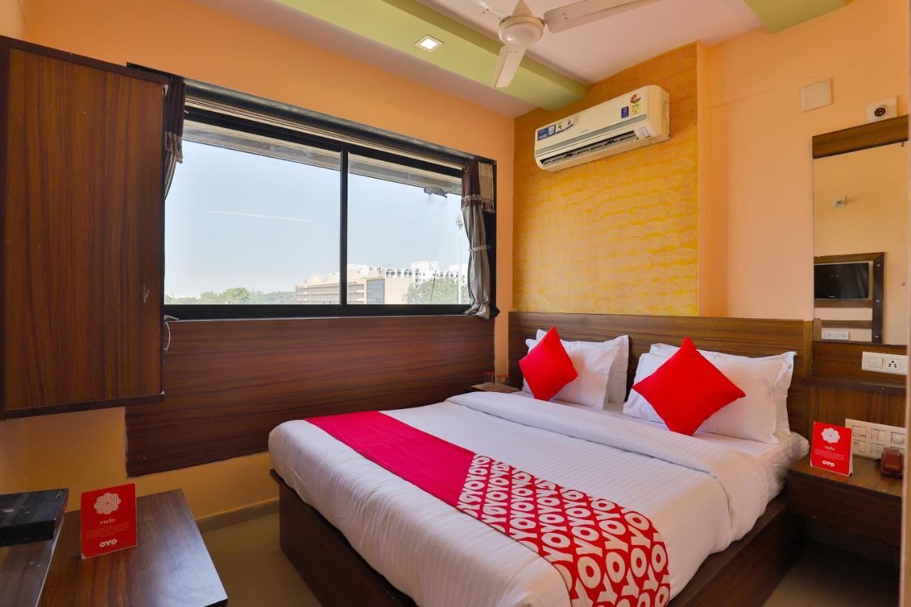 Oyo Flagship 2591 Anjani Palace Hotel