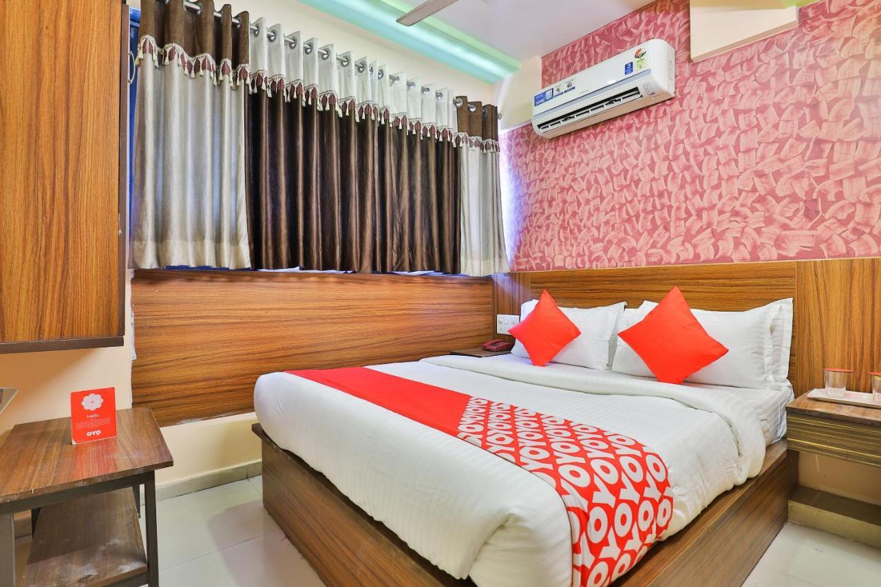 Oyo Flagship 2591 Anjani Palace 3*