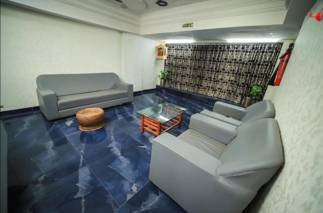 Shree Krishna Palace Hotel