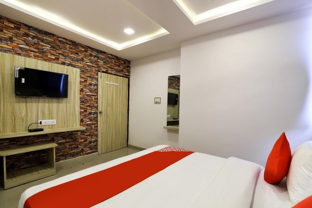 Hotel Oyo Flagship A1 3*