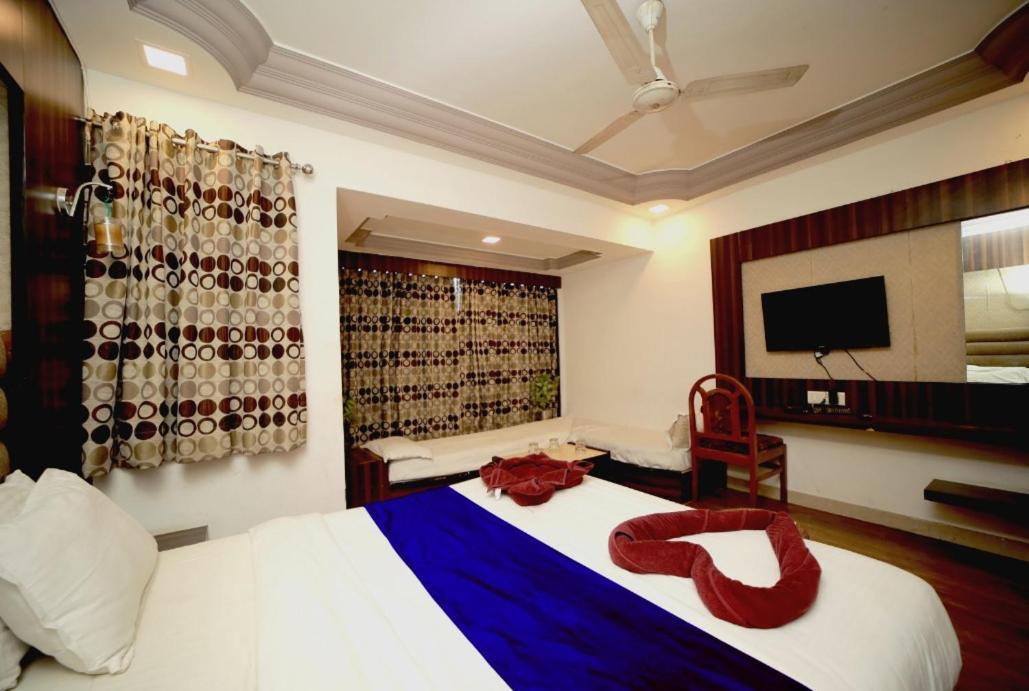 Shree Krishna Palace