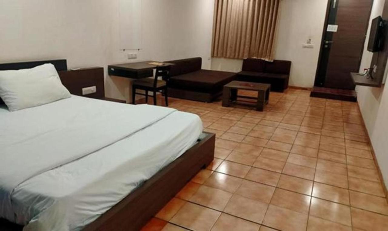 Sun N Step Club Resort Ahmedabad