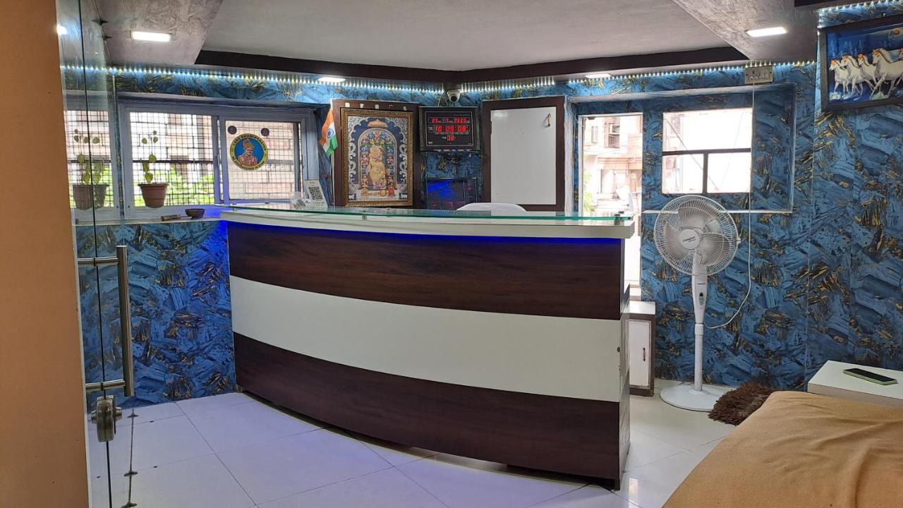Gitanjali Hotel 2*