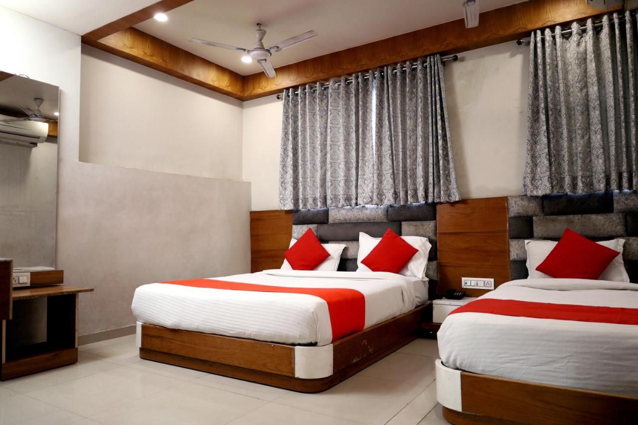 Hotel Madhav