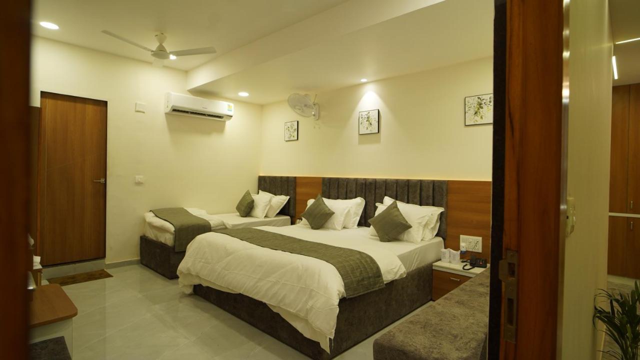 Richie Rich Hotel Ahmedabad