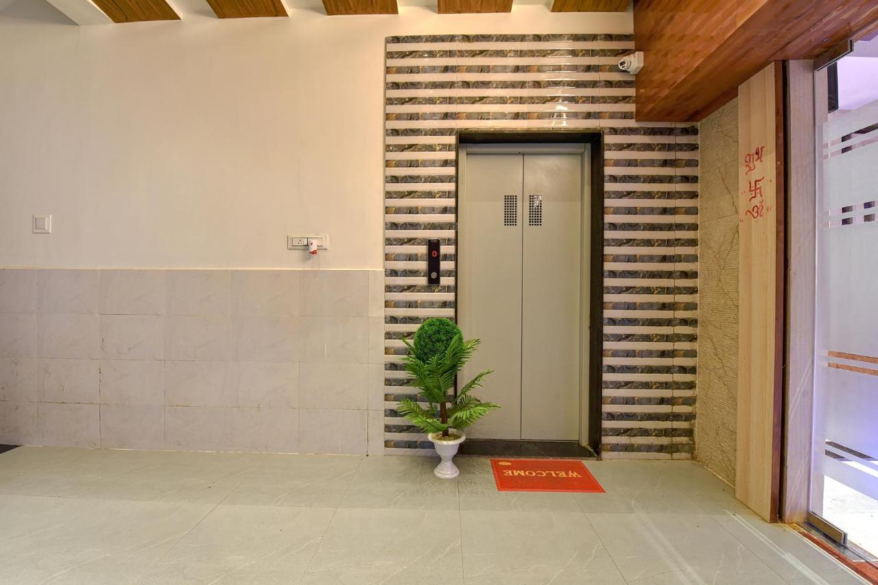 Fabhotel Dev Palace Hotel 3*