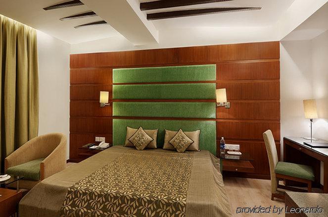 Hotel The Grand Bhagwati