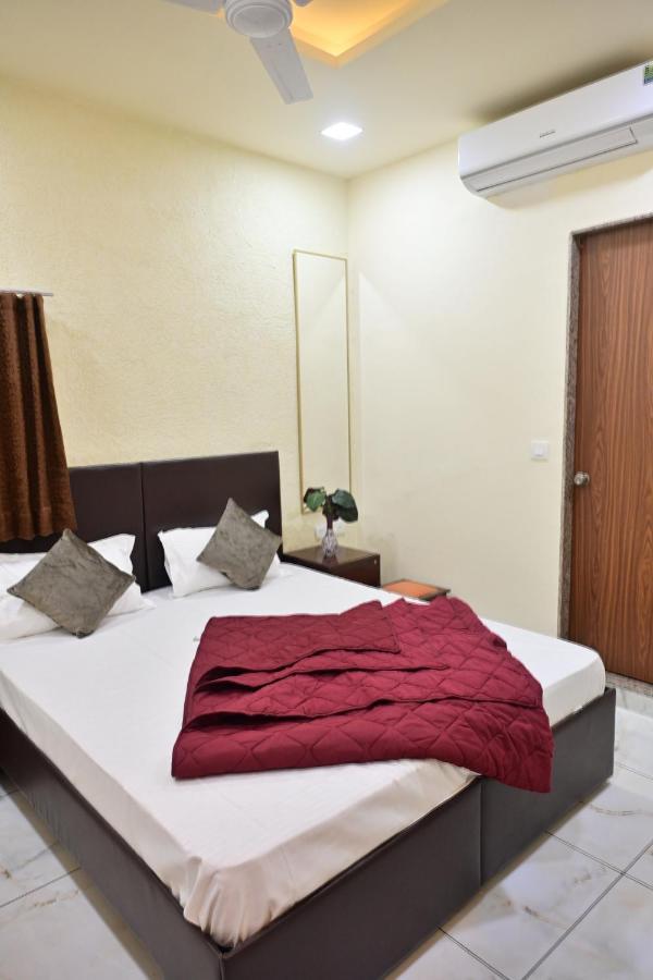 Hotel New Happy