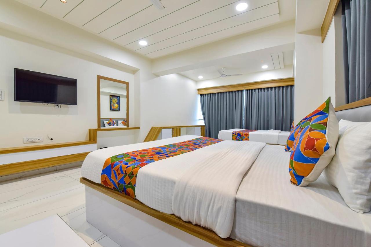 Fabhotel Bliss