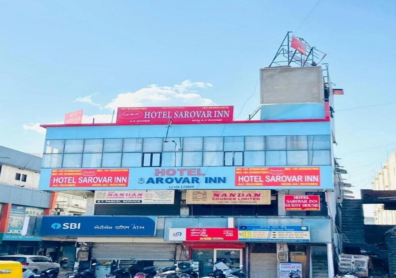Hotel Sarovar -
