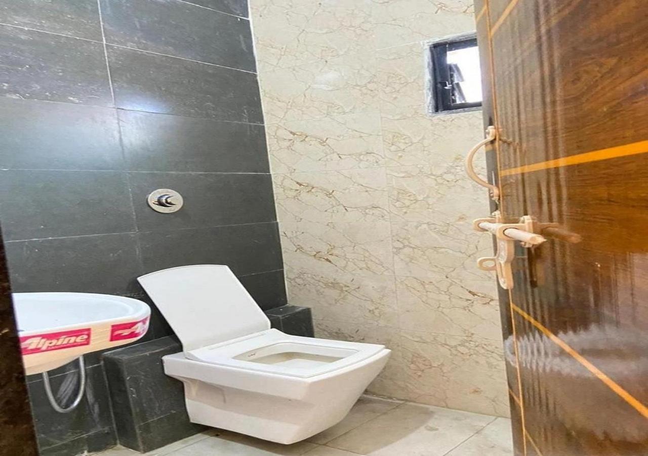 Sarovar - Hotel