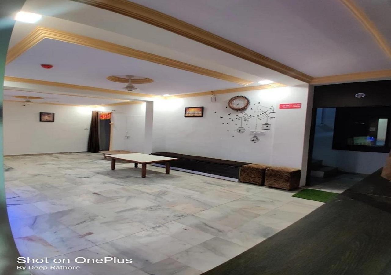 Hotel Sarovar - Ahmedabad