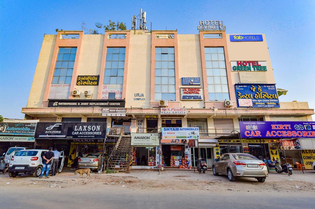 Fabhotel Tree 3* Ahmedabad