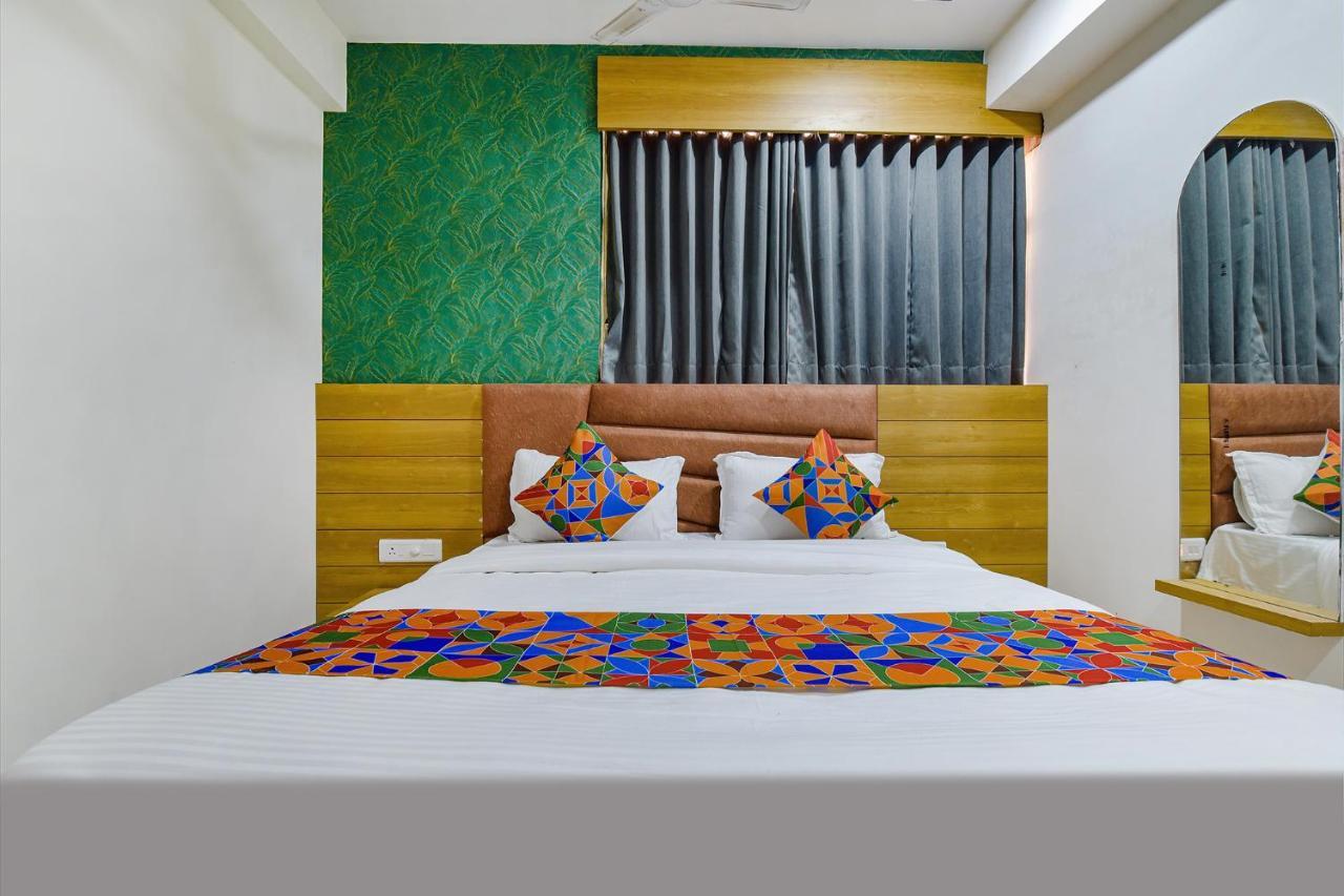 Fabhotel Tree 3*