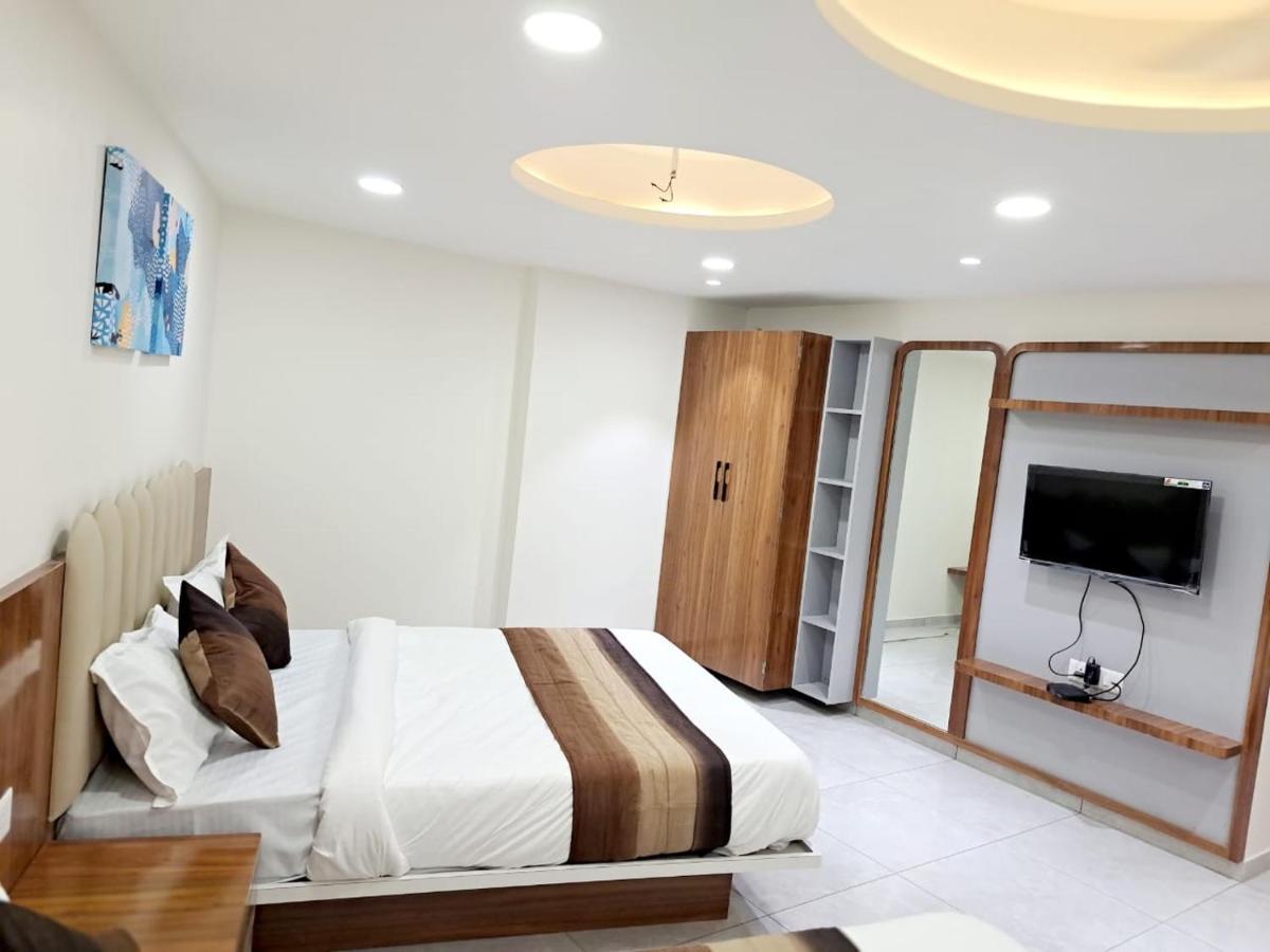 Pratham Hotel