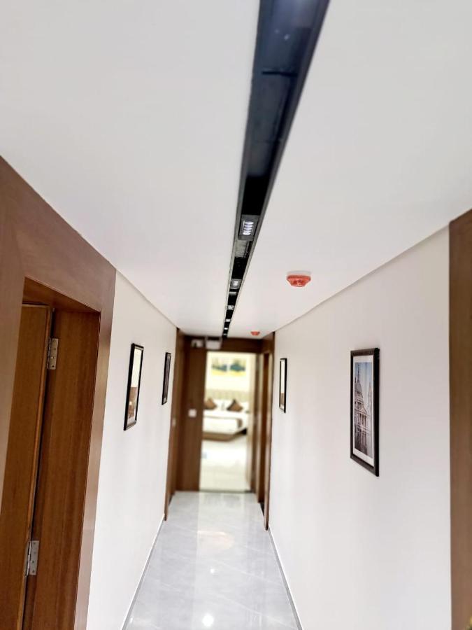 Pratham Hotel Ahmedabad