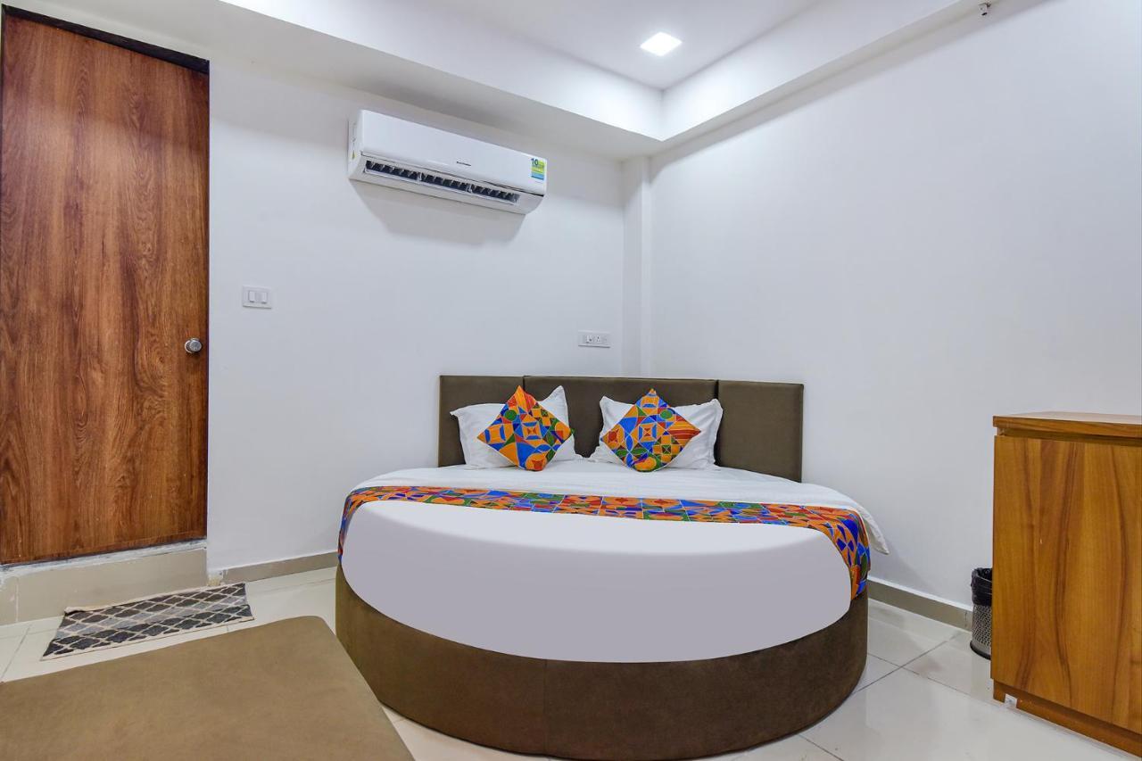 Fabhotel Shree Hotel