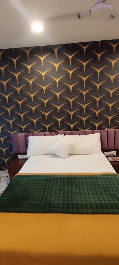 Hotel Shaswat Ahmedabad