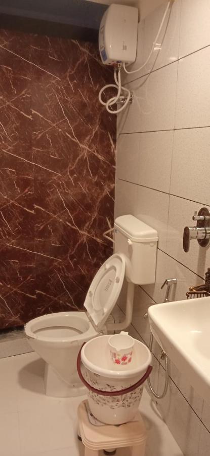 Shaswat Hotel