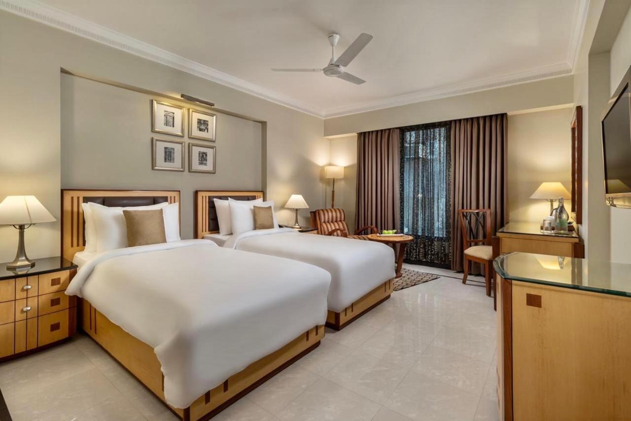 Hotel Sarovar Portico Kalupur