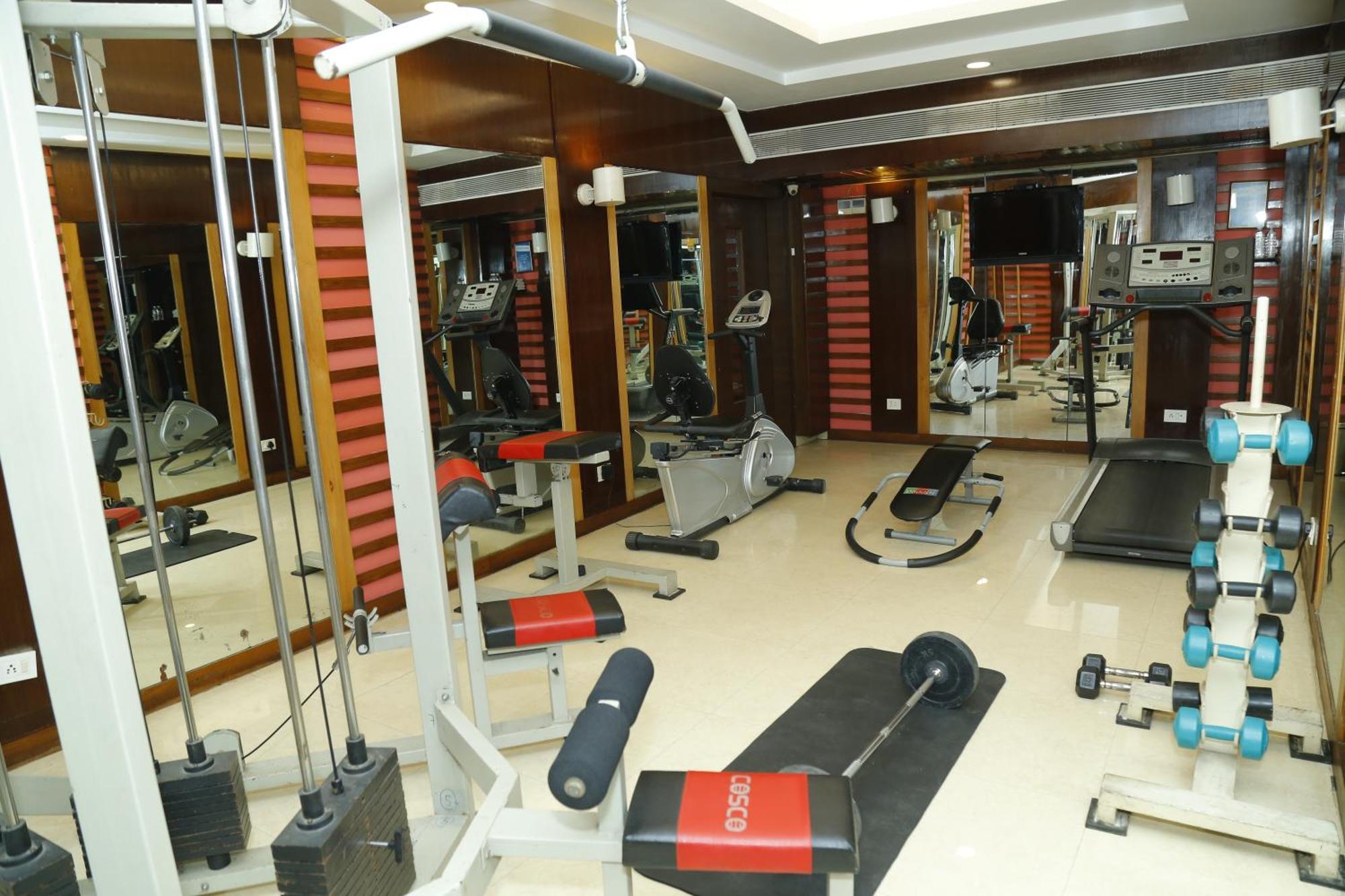 Sarovar Portico Rivera 4* Ahmedabad
