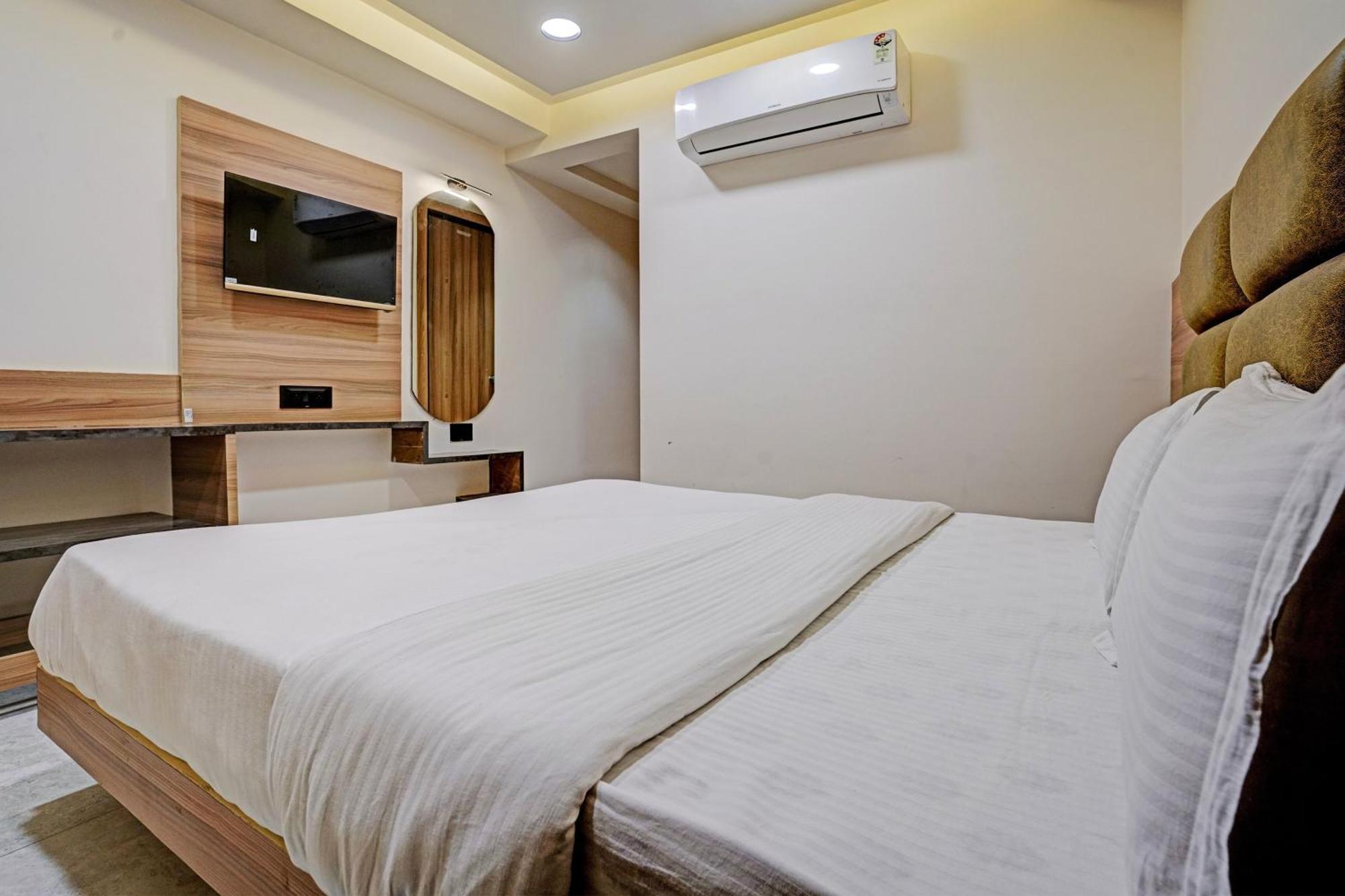 Oyo Haari Jayati Hotel 3*