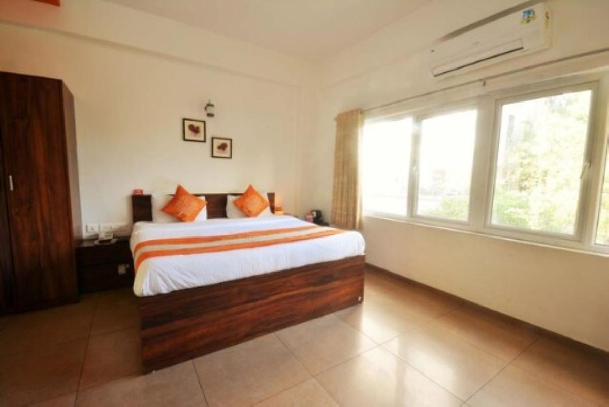 Corporate Soluation C G Road Guest house