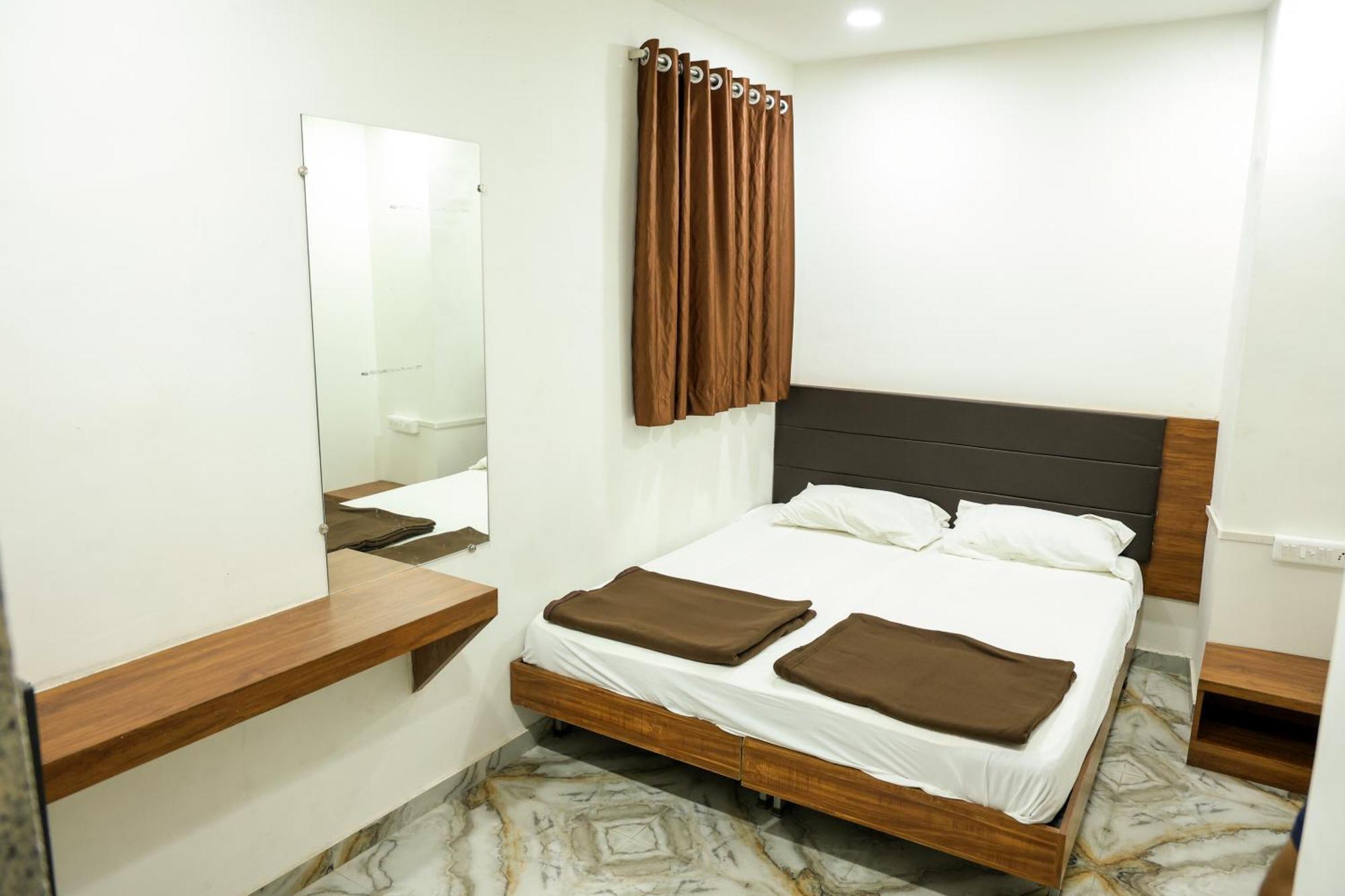 Aaram Kalupur * Ahmedabad