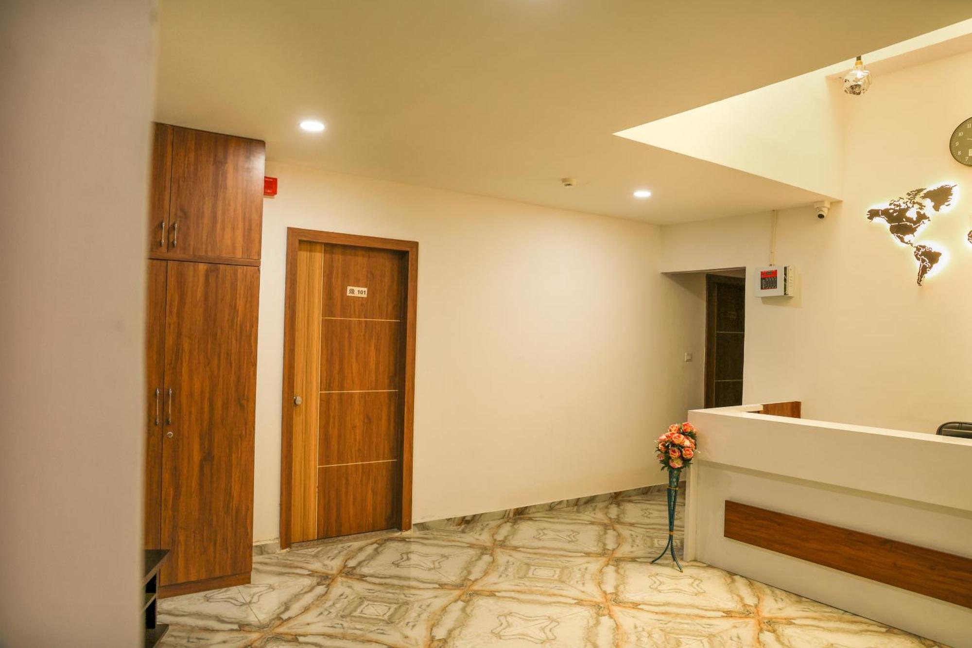 Aaram Kalupur Hotel Ahmedabad