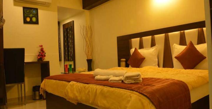 Ashish Hotel Ahmedabad