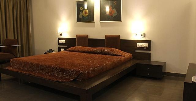Platinum Hotel 3*