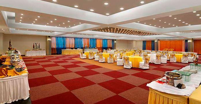 Hotel The Grand Bhagwati 4*