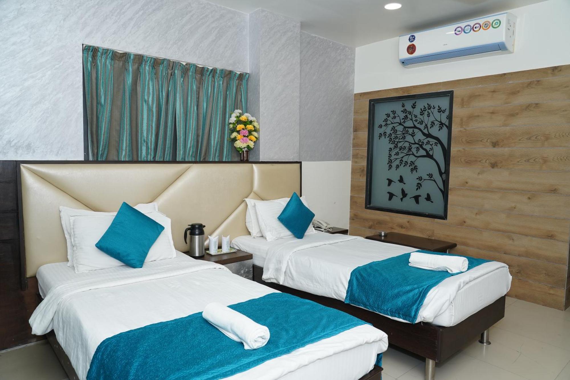 Marshall The Grand 3* Ahmedabad