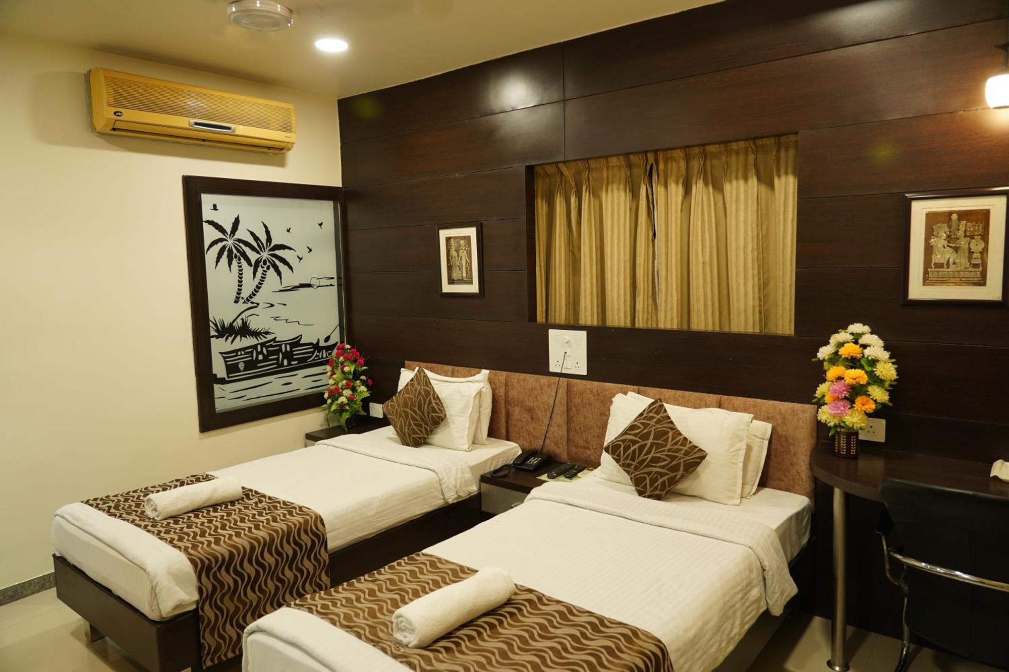 Marshall The Grand Hotel Ahmedabad