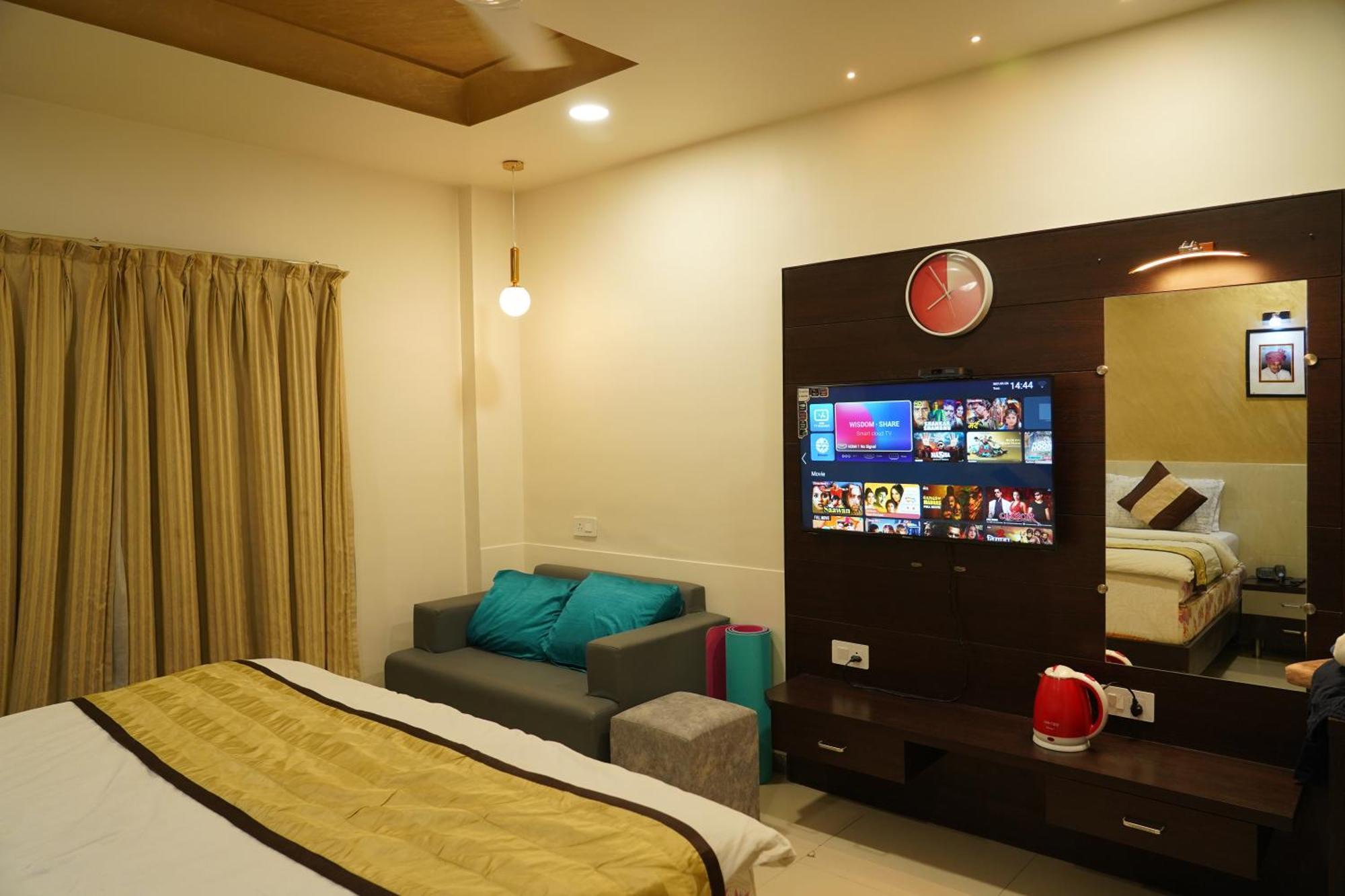 Marshall The Grand Hotel Ahmedabad
